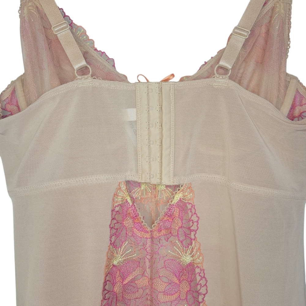Torrid Curve Nude Floral Embroidered Mesh Chemise lingerie, Size 0 - Picture 10 of 13